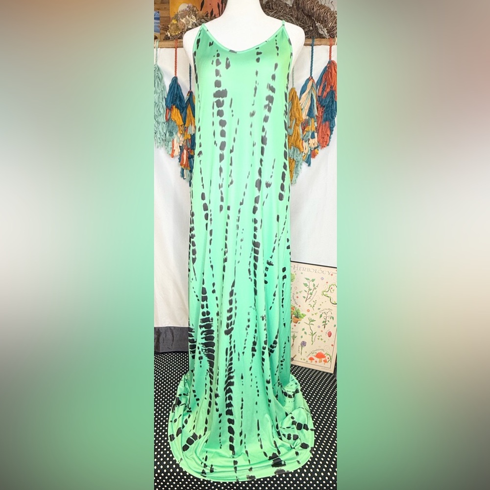 Green Abstract Print Maxi Dress Women’s Small | Long Sleeveless Summer Dress